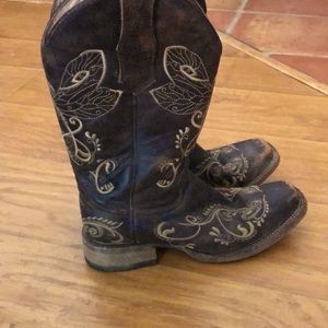 Girl’s Cowgirl Boots